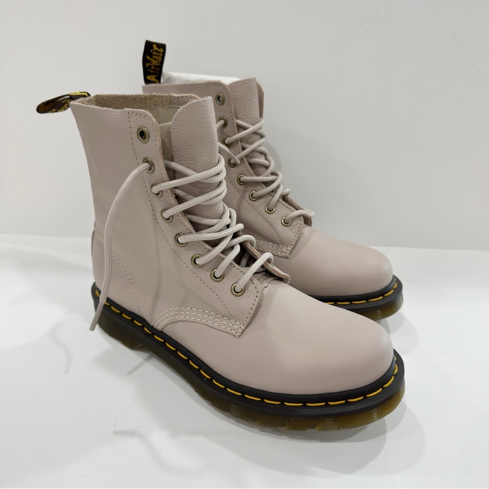 Dr. Martens Men's 1460 Pascal Leather Boots